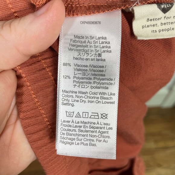 MADEWELL Drapey Track Trousers in Weathered Brick Size Large - Picture 9 of 10